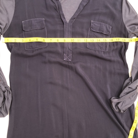 Splendid shirt - half button up with collar and two front pockets. Navy … - Picture 6 of 8